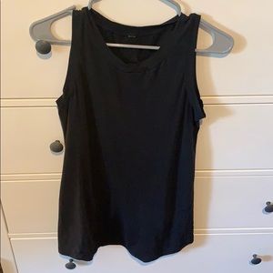 Lululemon black boyfriend tank